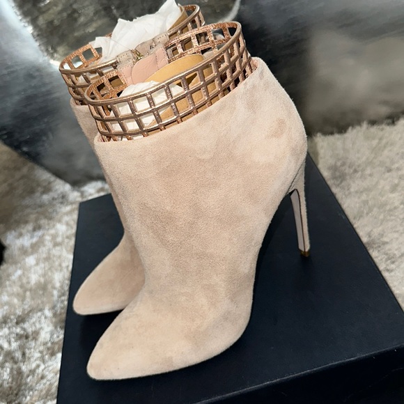 Sergio Rossi Booties - Picture 2 of 5